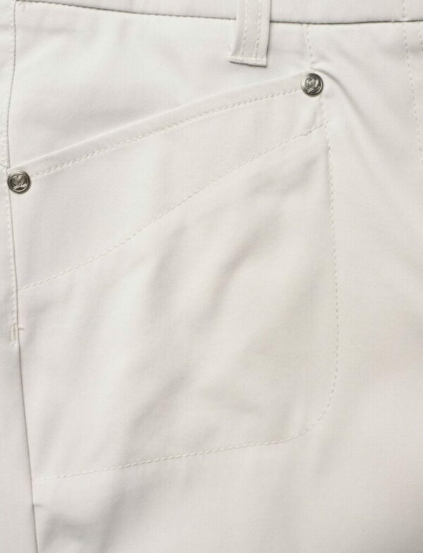 short Daily Sports Lyric blanc