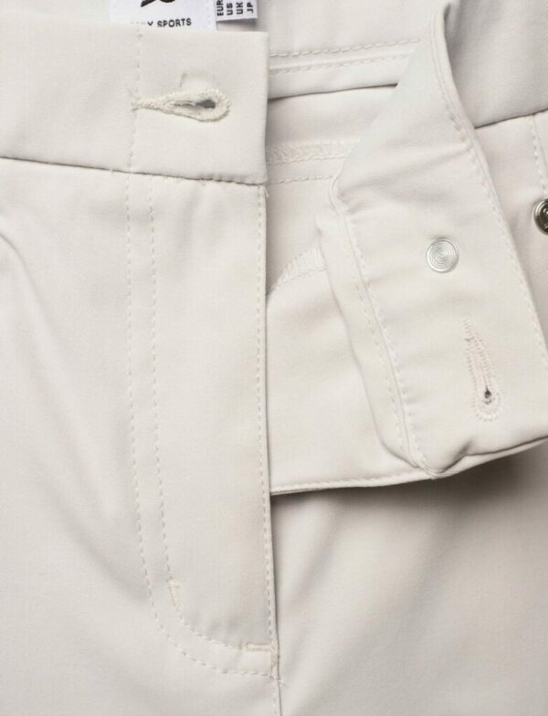 short Daily Sports Lyric blanc