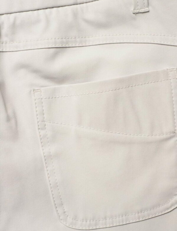 short Daily Sports Lyric blanc