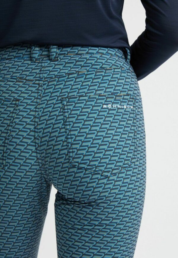 652_d2b089e0f4-112188_t468_03-original