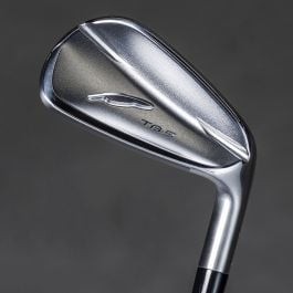 FOURTEEN - La marque à la plume